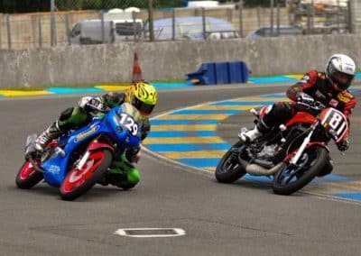 Timothee MONOT en action au 23 heures 60 - Performance Moto 2012