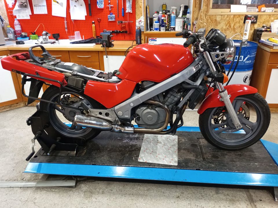Début des modifications NTV Honda.