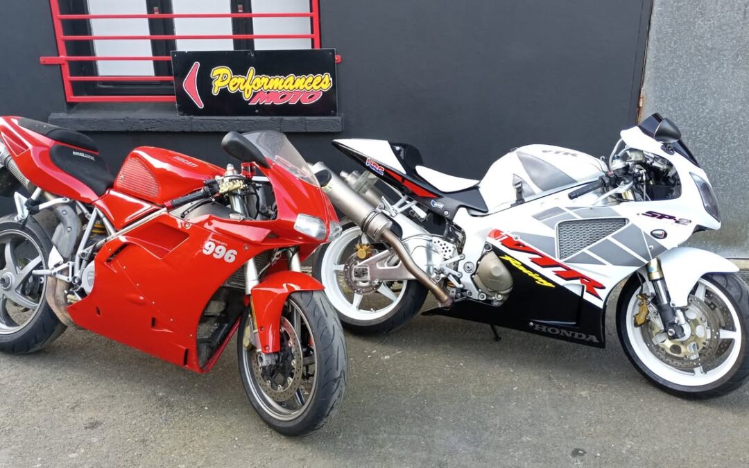 Ducati 996 VS Honda VTR SP2 #hondasp2 #ducati996…