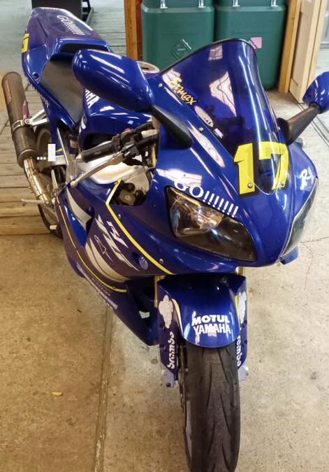 Jolie R1 beau numéro…