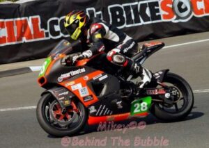 8922929 PILOTEThimotheeMonot4 400x284 1 - Landivisiau Finistère